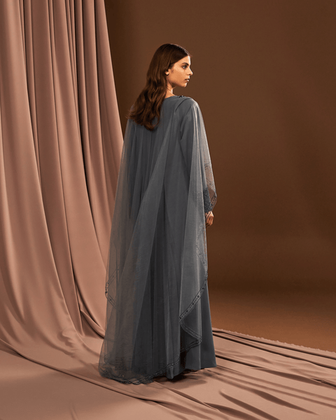 GREY EMBROIDERED THOUB WITH ATTACHED TULLE CAPE